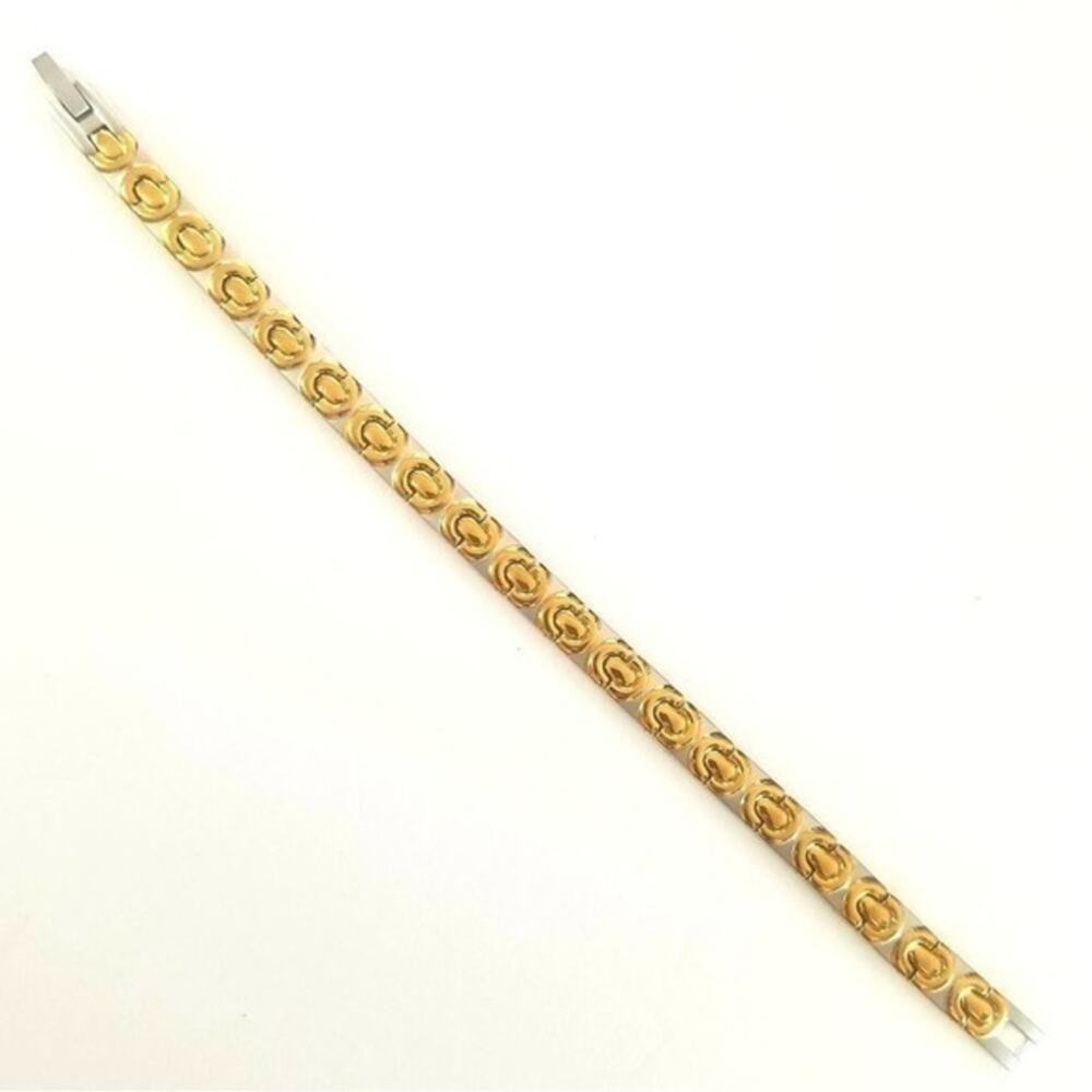 New stainless steel magnetic bracelet. 7.5 inches - Picture 2 of 3